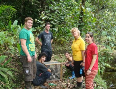 Djurräddningscenter i Amazonas regnskog