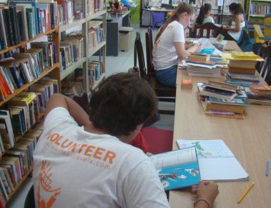 Undervisning i engelska på skola eller bibliotek i Jacó Beach