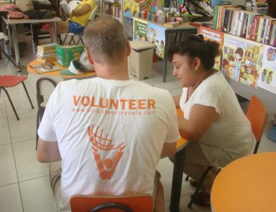 Undervisning i engelska på skola eller bibliotek i Jacó Beach